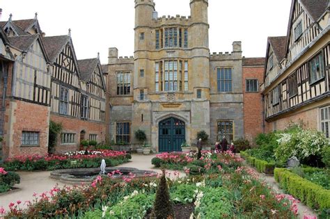 tudor northern tour|tudor country house warwickshire.